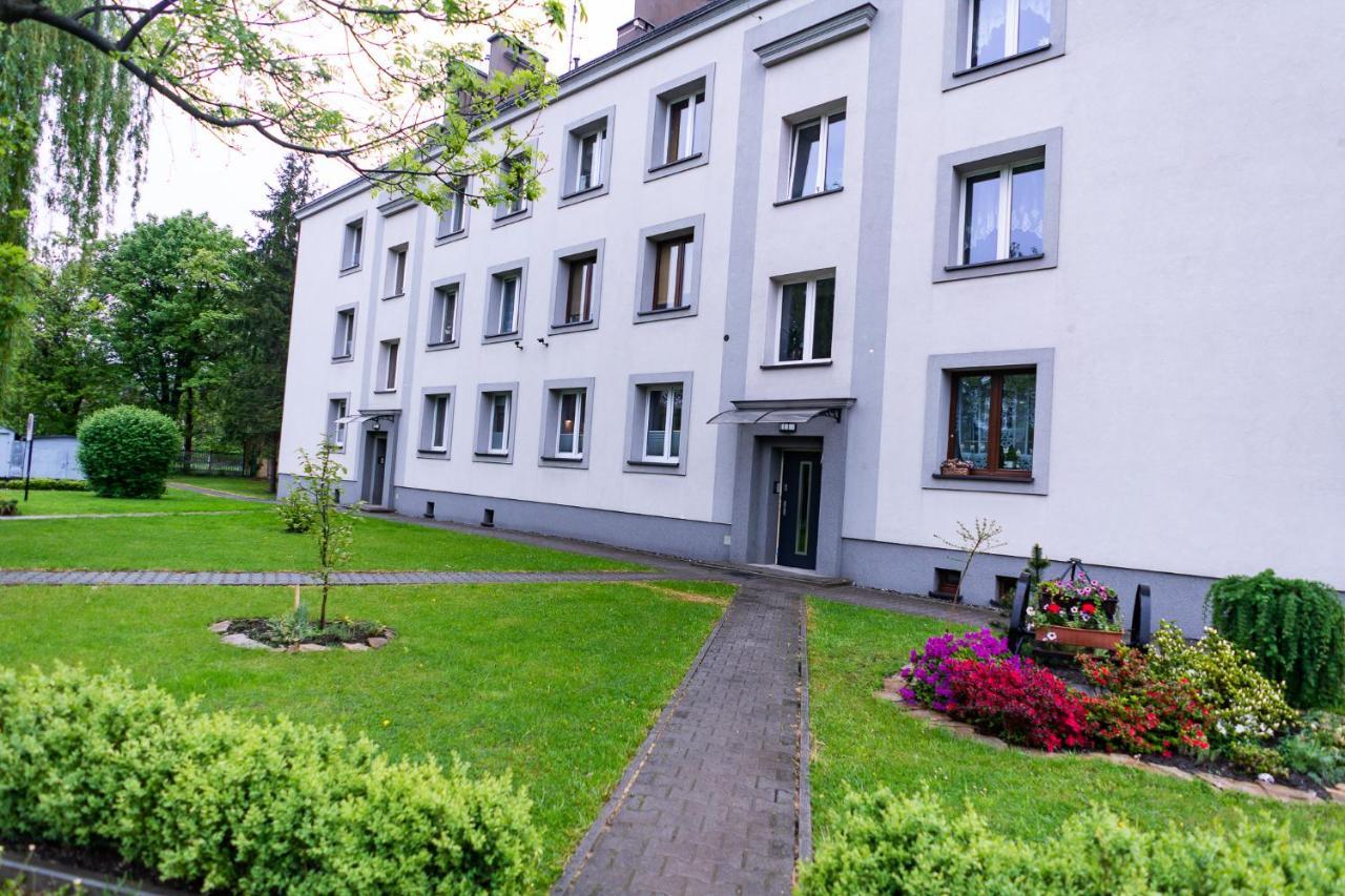 Apartament Przy Bystrzanskiej Lägenhet Bielsko-Biała Exteriör bild